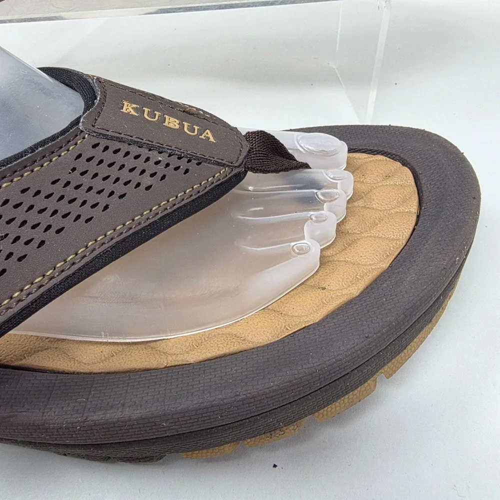 KUBUA ships from